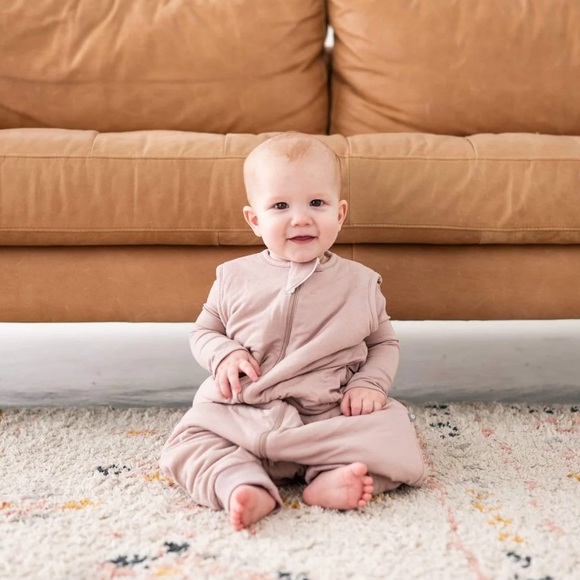 New Kyte Baby Sleep Bag Walker in Sunset 1.0 TOG - Picture 2 of 6